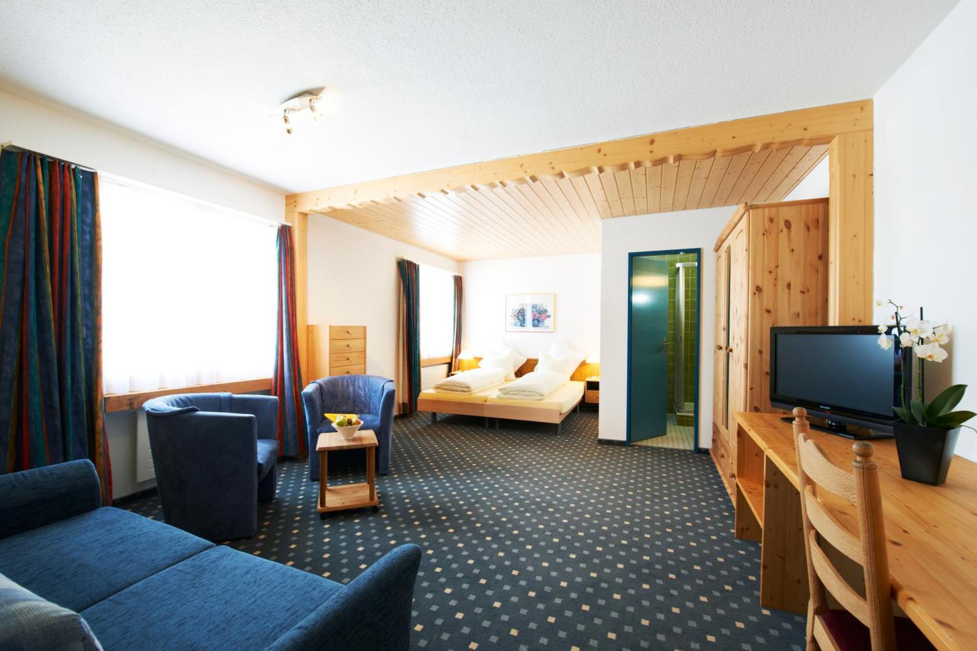 Typically Swiss Hotel Ermitage Kandersteg Luaran gambar